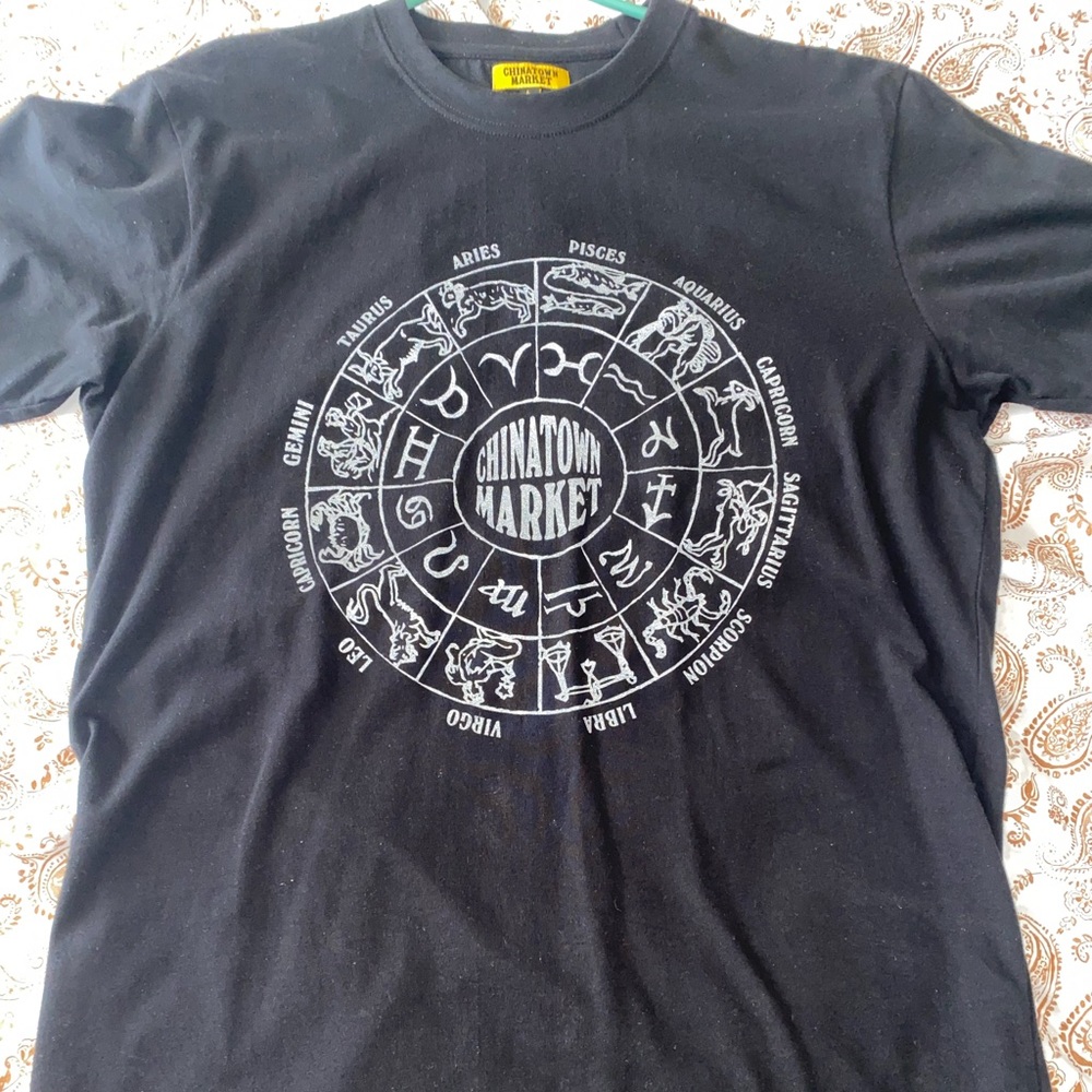 Brand New Chinatown Market Reflective Zodiac Sign Shirt Size Large In Men